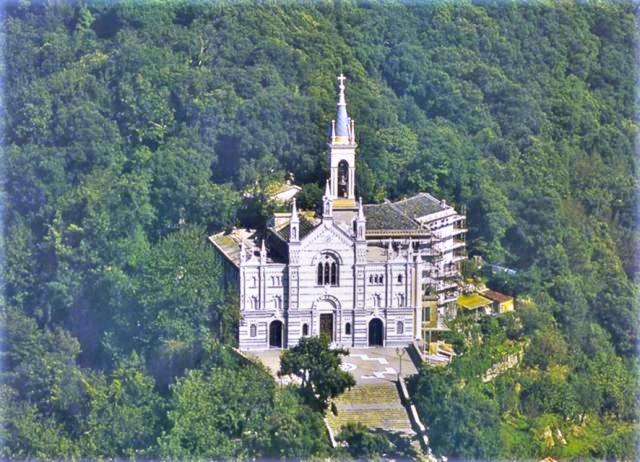 Fronte Del Golf Apartment Rapallo Exterior photo