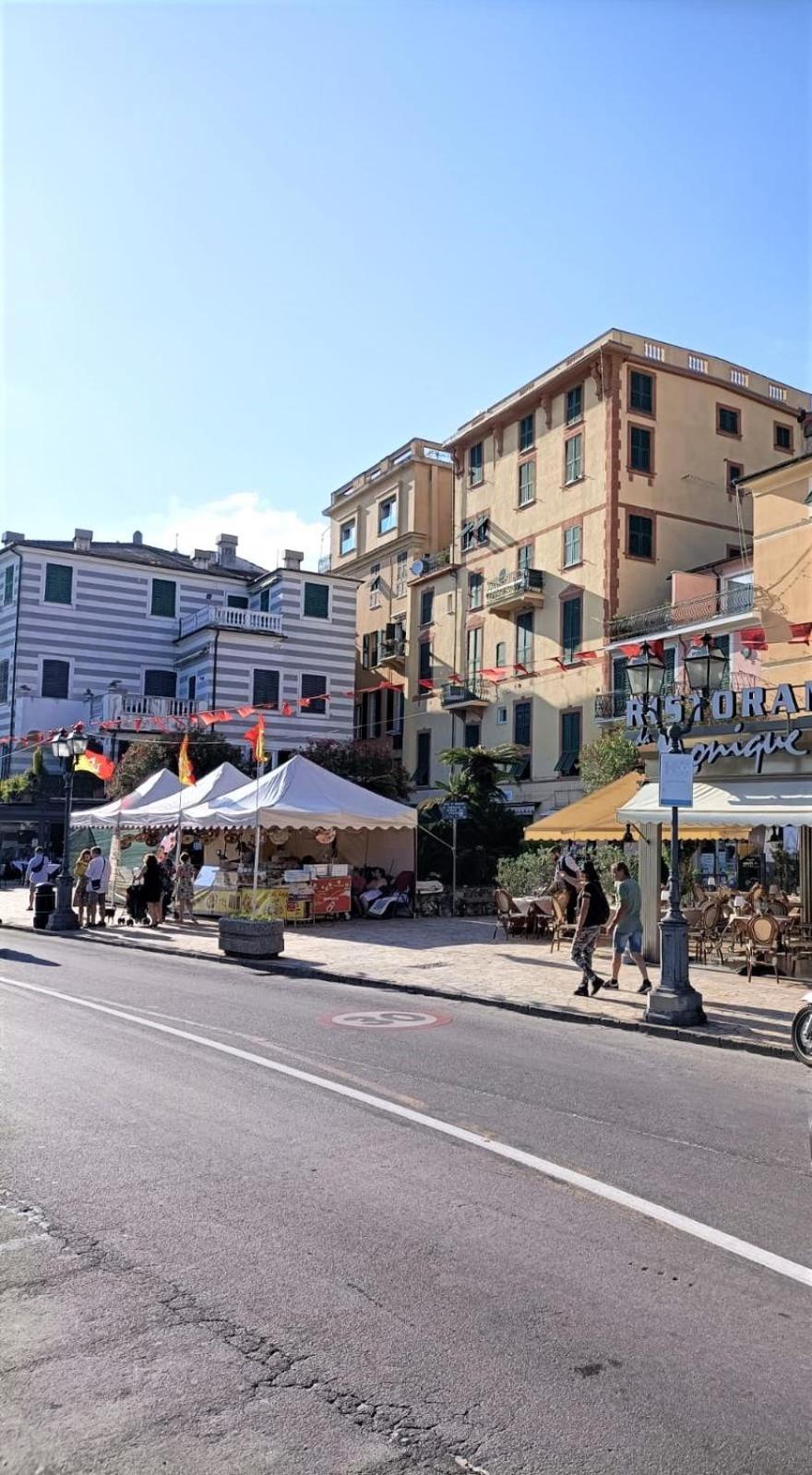 Fronte Del Golf Apartment Rapallo Exterior photo